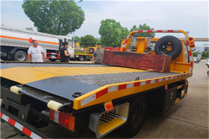 库伦旗附近拖车电话号码服务